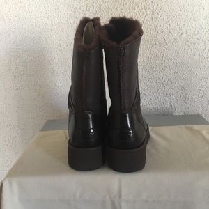 Uggs boots